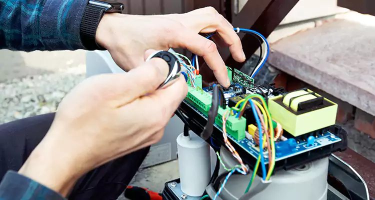 Automatic Driveway Gate Repair in Winter Garden, FL