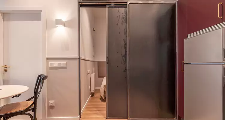 We Fix Closet Sliding Door in Winter Garden, FL 