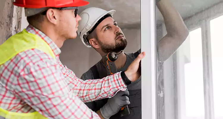 Sliding Patio Door Sticking? Expert Repair in Winter Garden, FL.